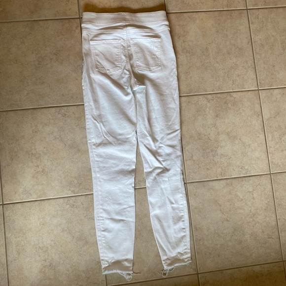 Spanx White Denim Skinny Jeans - Picture 2 of 9